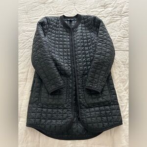 Athleta whisper featherless lightweight parka - black size small